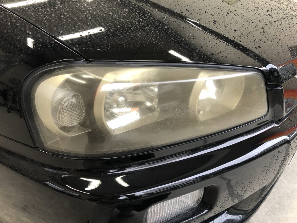 黄ばみが酷くても、レンズ内部がキレイなら・・・日産 R34スカイライン