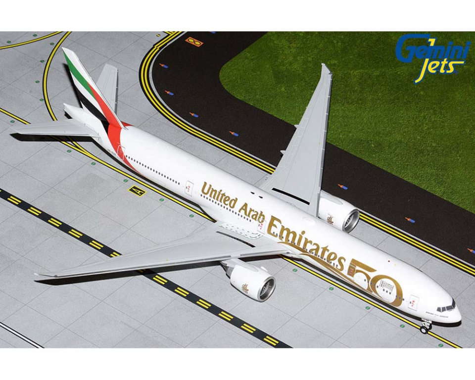 www.JetCollector.com: Emirates B777-300ER UAE 50th Anniversary