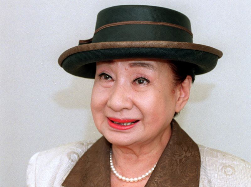 訃報：京唄子さん89歳＝女優、漫才コンビで活躍 [写真特集7/9