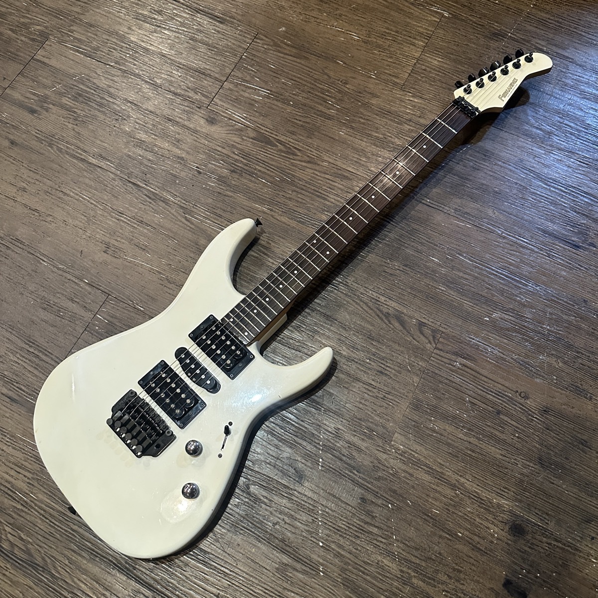 FERNANDES FR-55 Electric Guitar（中古/送料無料）【楽器検索デジマート】