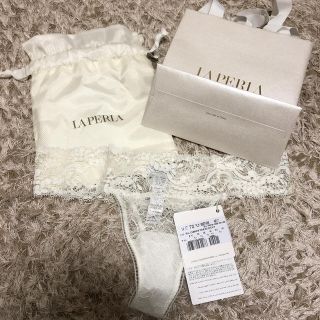 LA PERLAのフリマアイテム一覧
