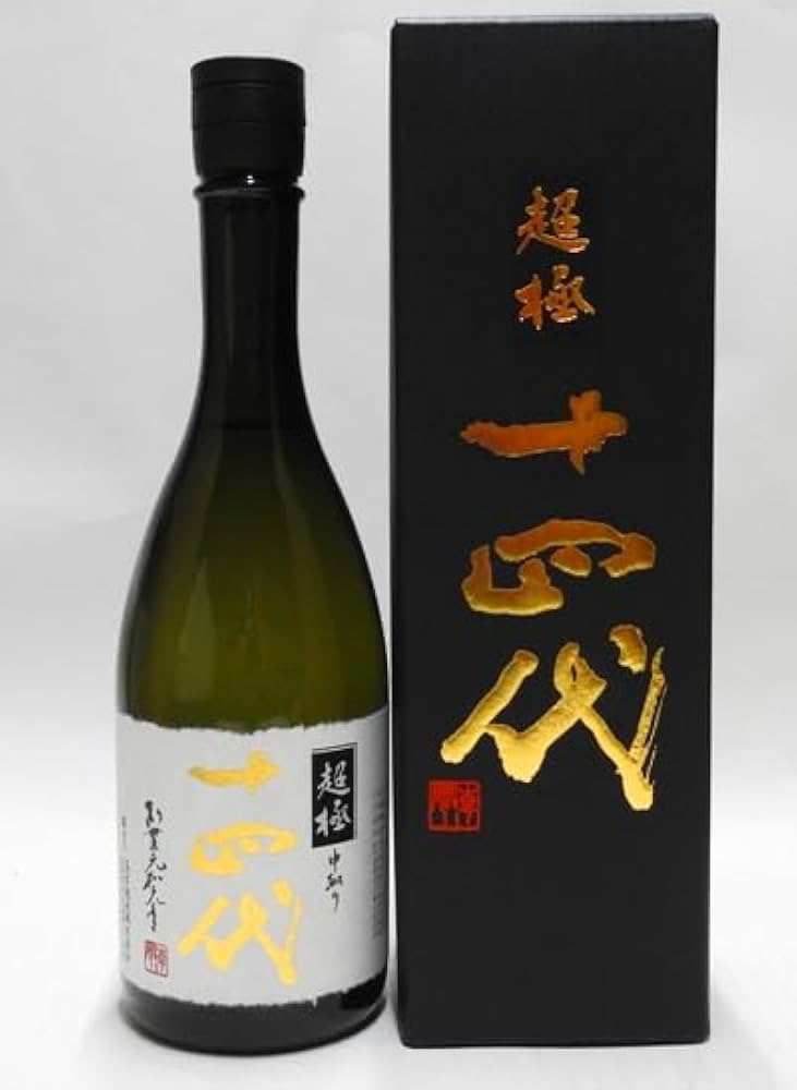 Amazon.co.jp: 十四代 中取り超極 純米大吟醸 720ml 【専用化粧箱入り