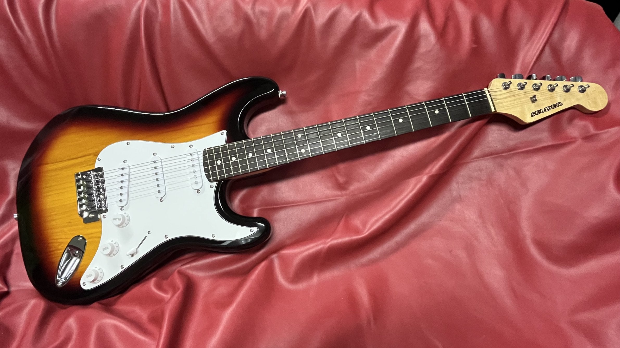 SELDER ストラトタイプ 2号機 | ギターいじりは楽しい！