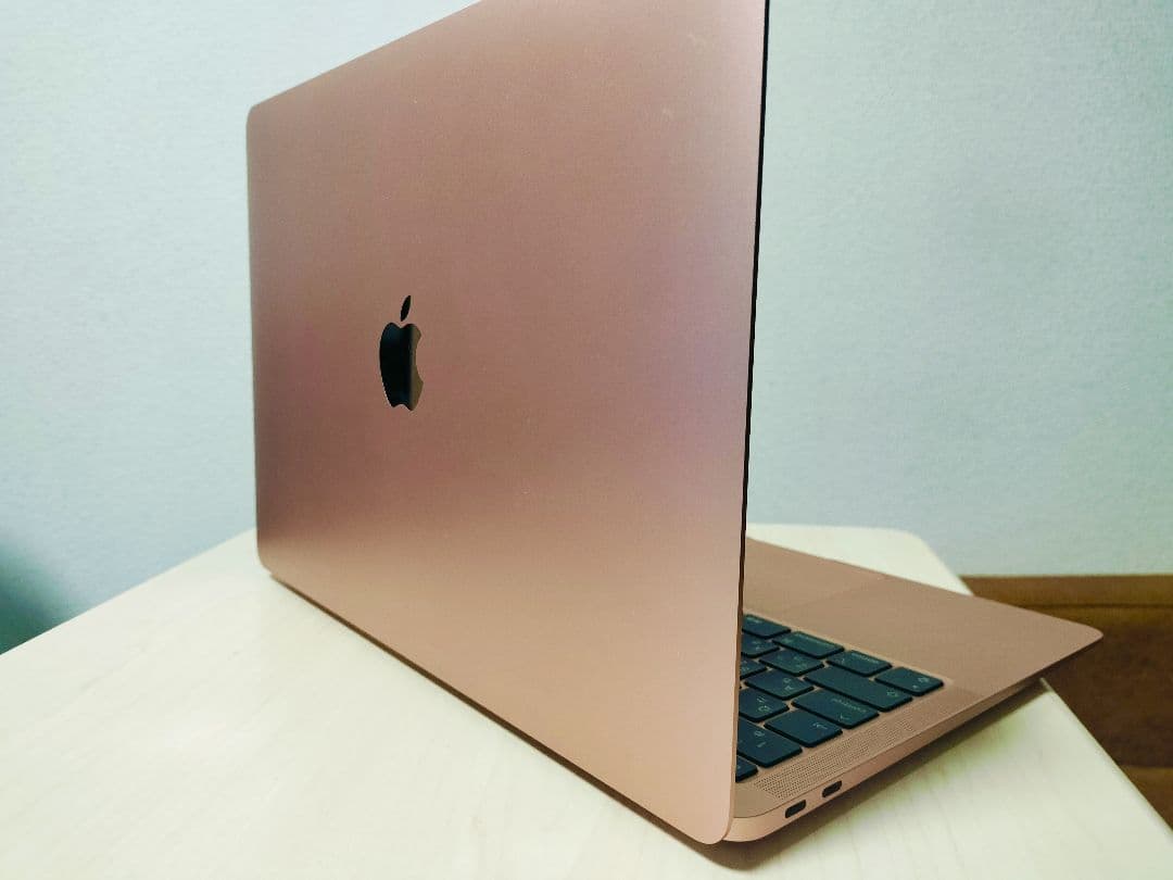 MacBook Air 2020 13インチ ゴールド【ジャンク品】 MacBook Air 2020 13インチ Core i3／1.1GHz SSD256GB メモリ8GB
