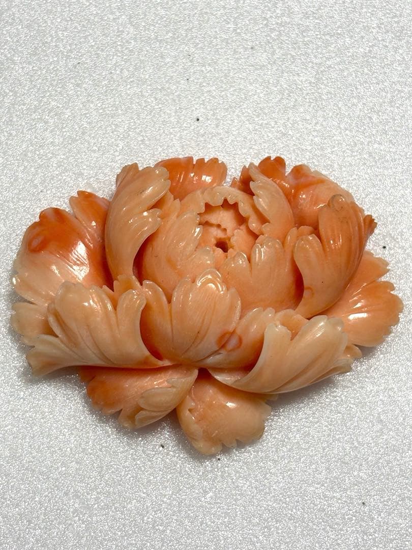 送料無料♪珊瑚　33g 置物　ブローチ　帯留 楽天市場】帯留め ブローチ 水牛 天然 珊瑚 コーラル スクエア