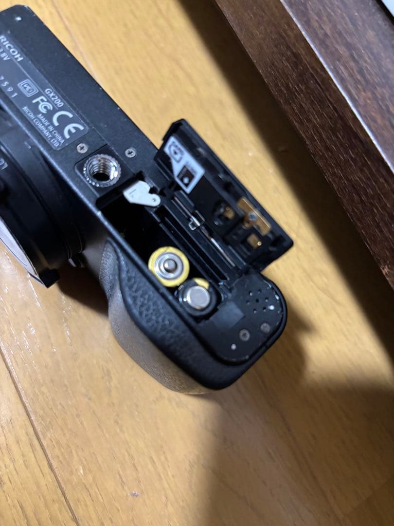 RICOH リコー GX200 自動開閉キャップ付【訳あり】