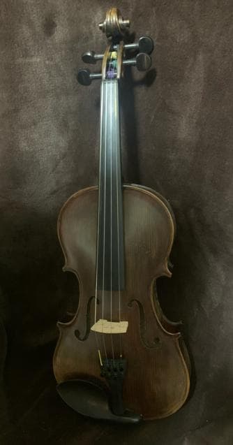 Christina VS series オールド仕様バイオリン・落ち着いた黒茶 Christina VS series オールド仕様バイオリン・落ち着いた黒茶 - メルカリ