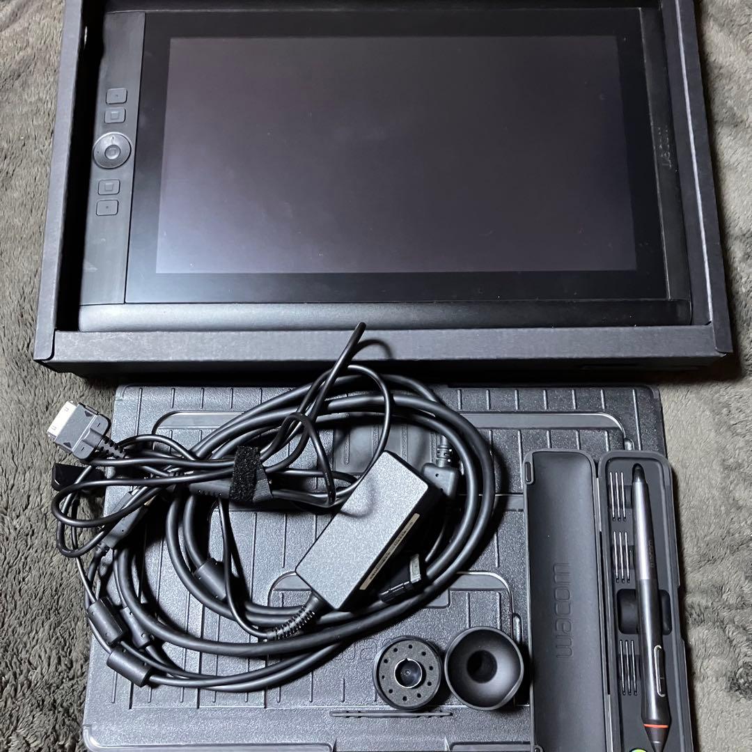 【動作確認済み】Wacom Cintiq13 Amazon | Wacom Cintiq 13HD Interactive Pen Display (DTK1300)(US