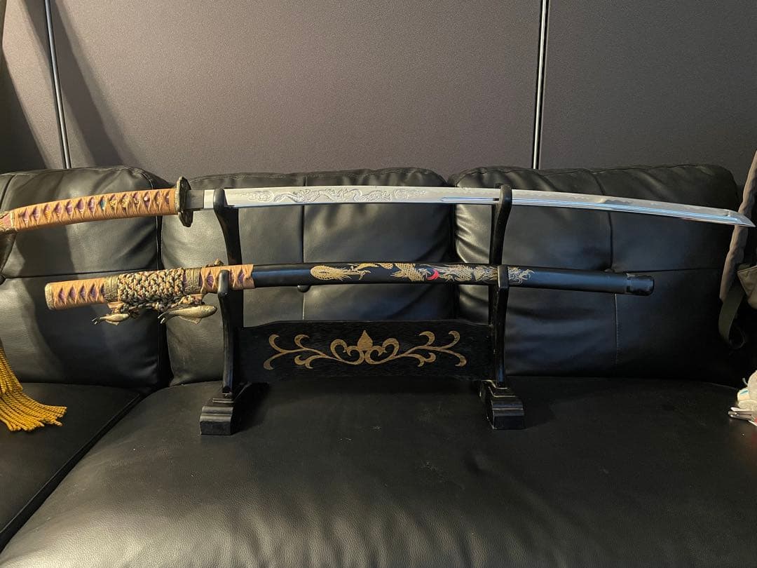 高級模造刀　太刀　居合刀　龍刻 模造刀 彫金 竜黒 大刀 刀身竜彫 模造刀｜【公式】模造刀・居合刀の専門店「忍屋」