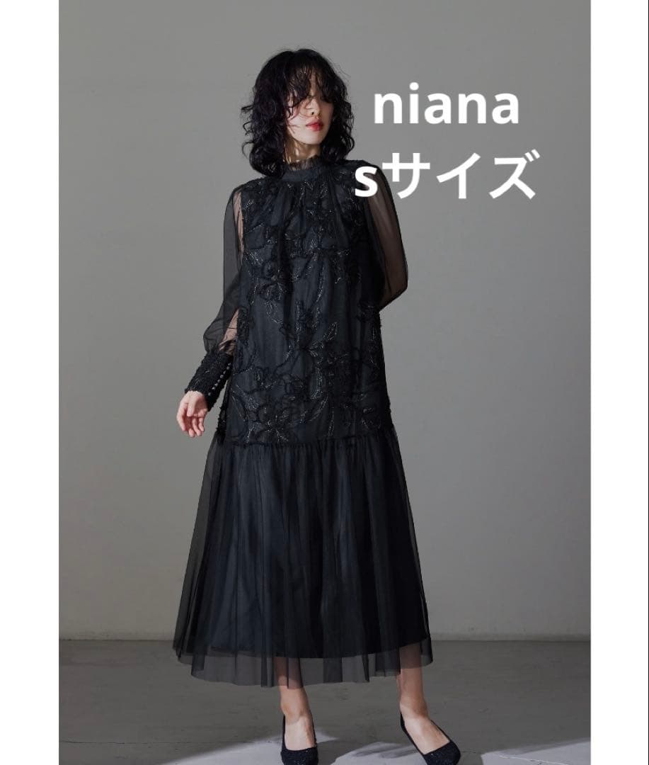 最終価格‼️フェザーフラワーチュールドレス 黒ブラック S オケージョンドレス フェザーフラワーチュールドレス 結婚式 パーティードレス